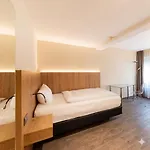 Ross