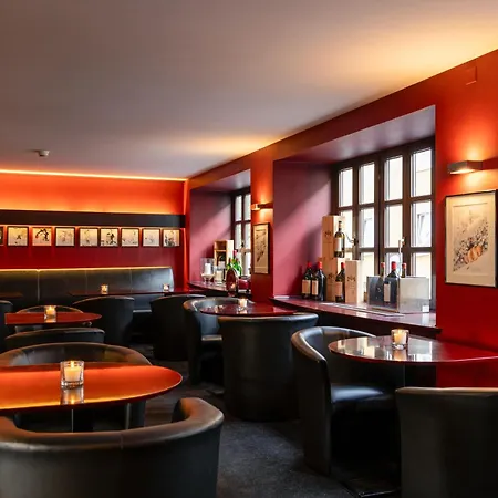 Ross Hotel